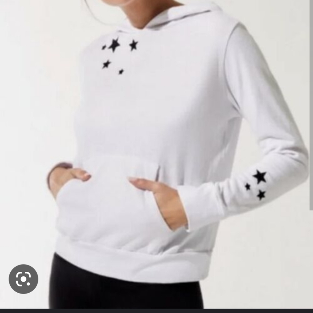 Monrow Pullover Hoodie w Embroidered Stars